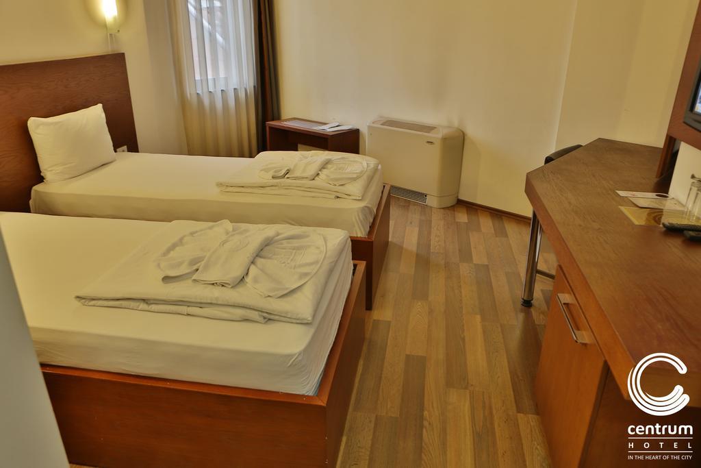 Hotel Centrum Prizren Exterior photo