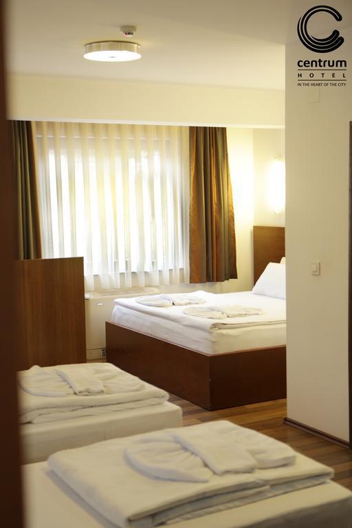 Hotel Centrum Prizren Exterior photo