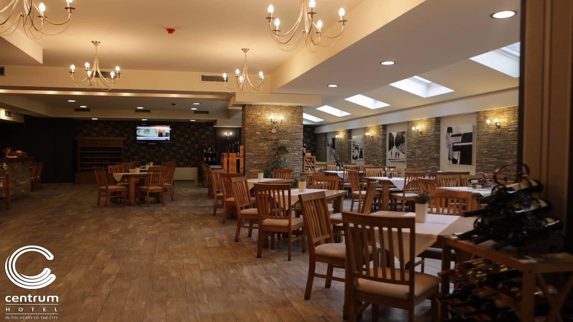 Hotel Centrum Prizren Exterior photo